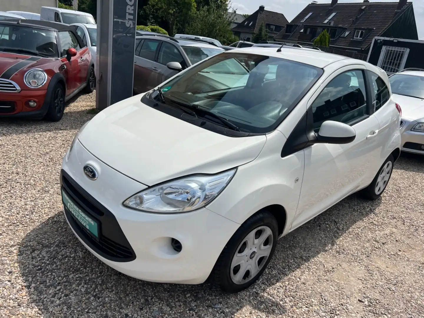 Ford Ka/Ka+ Trend*TÜV NEU*1 HAND*TOP AUTO*SEHR SAUBER* Weiß - 1
