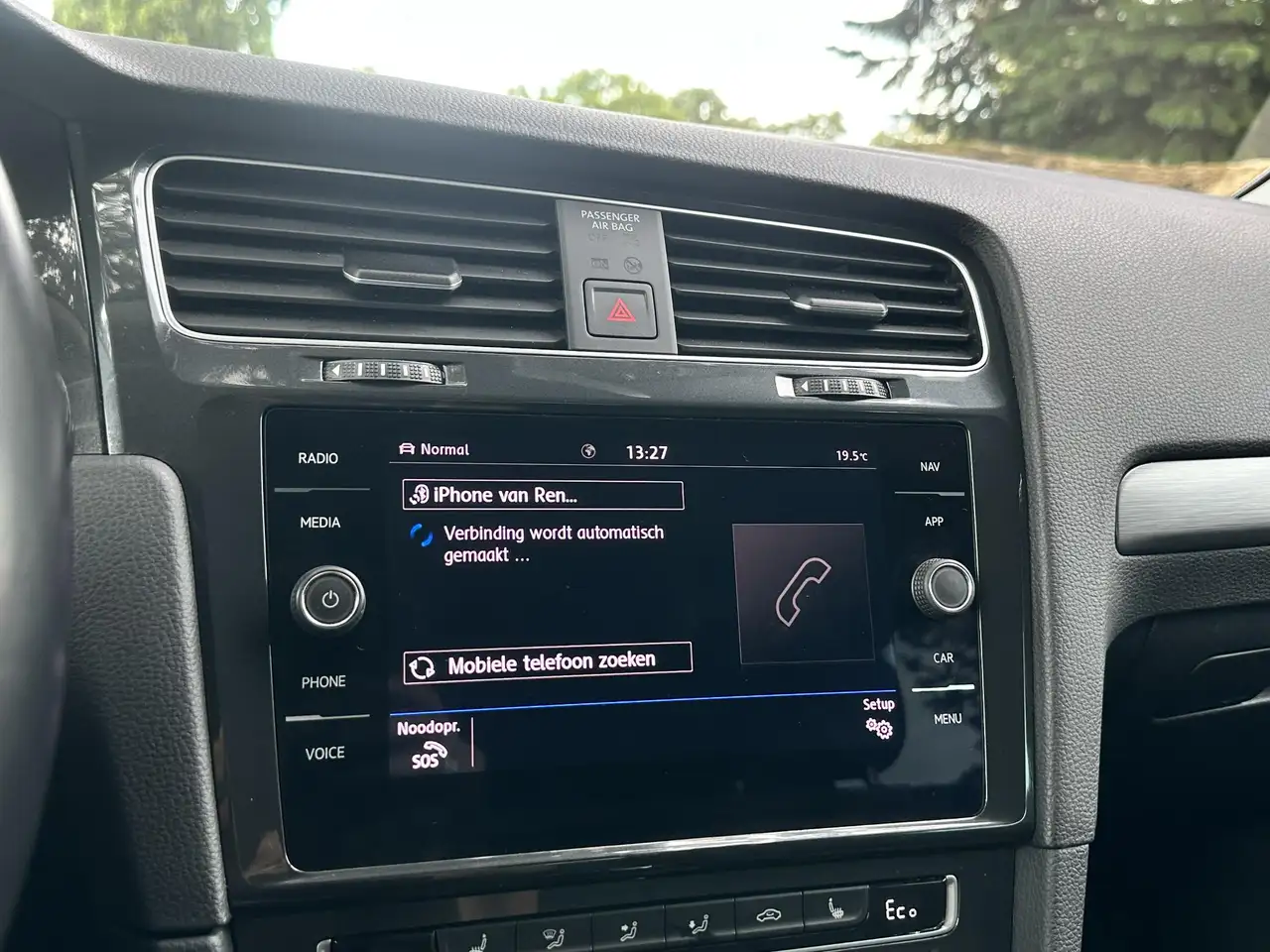 Volkswagen e-Golf — photo 33 sur 39