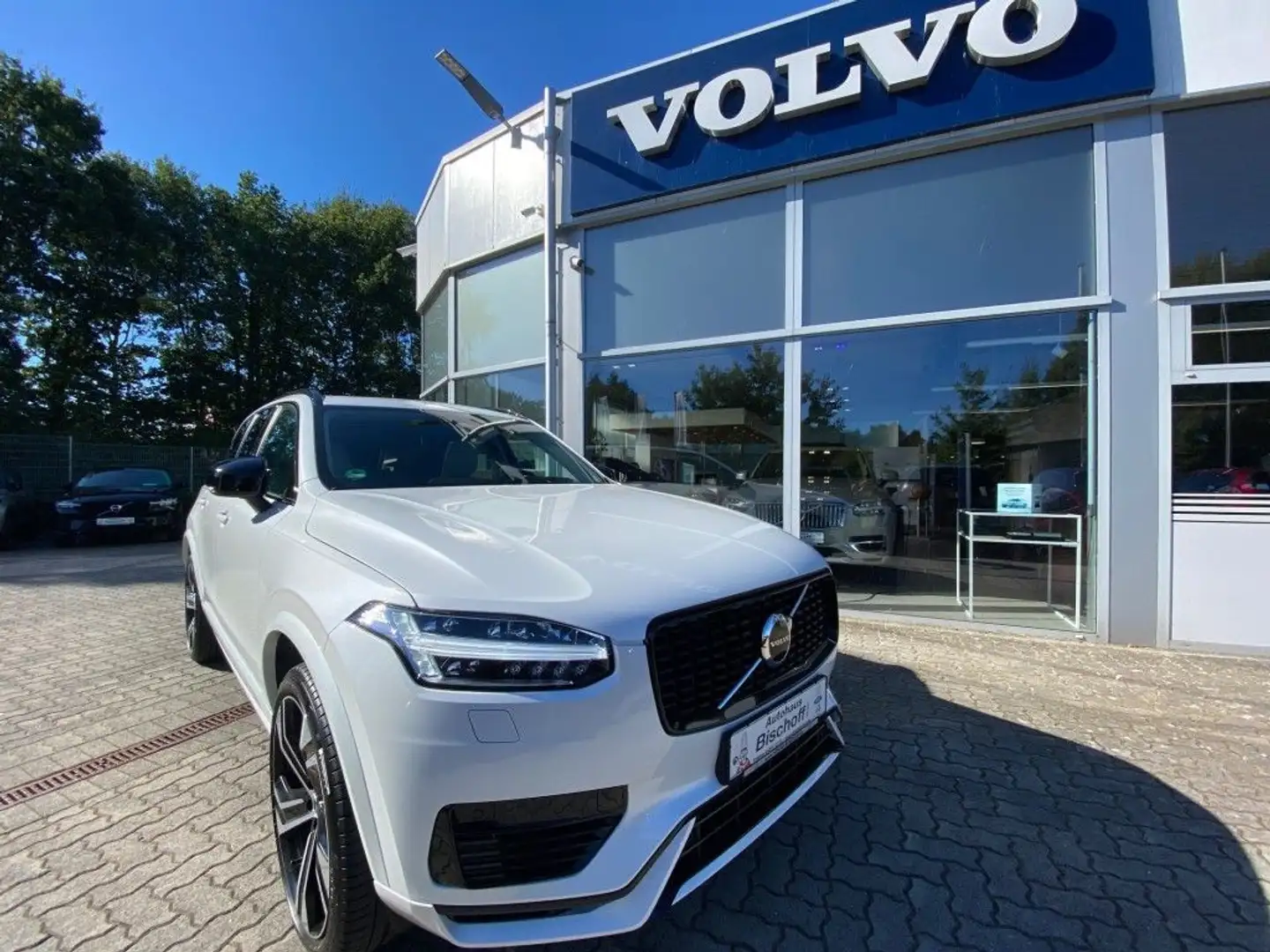 Volvo XC90 T8 AWD Recharge Ultimate Dark AHK 97% SOH Bianco - 2