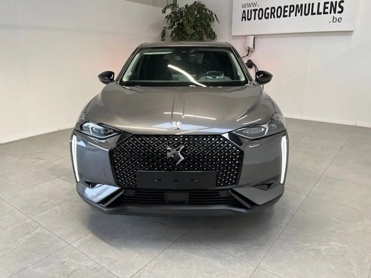 DS Automobiles DS 3 Crossback E-TENSE Opera 156 pk Gris - 2