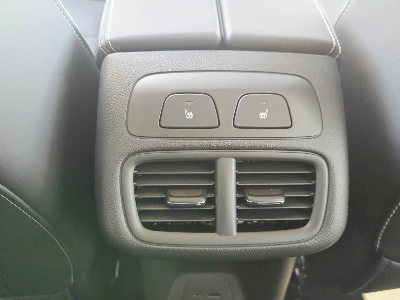 Buick Envision снимка Buick Envision