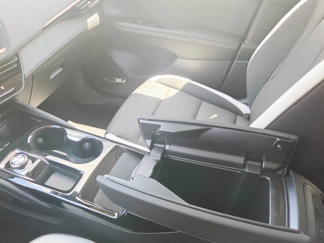 Buick Envision снимка Buick Envision
