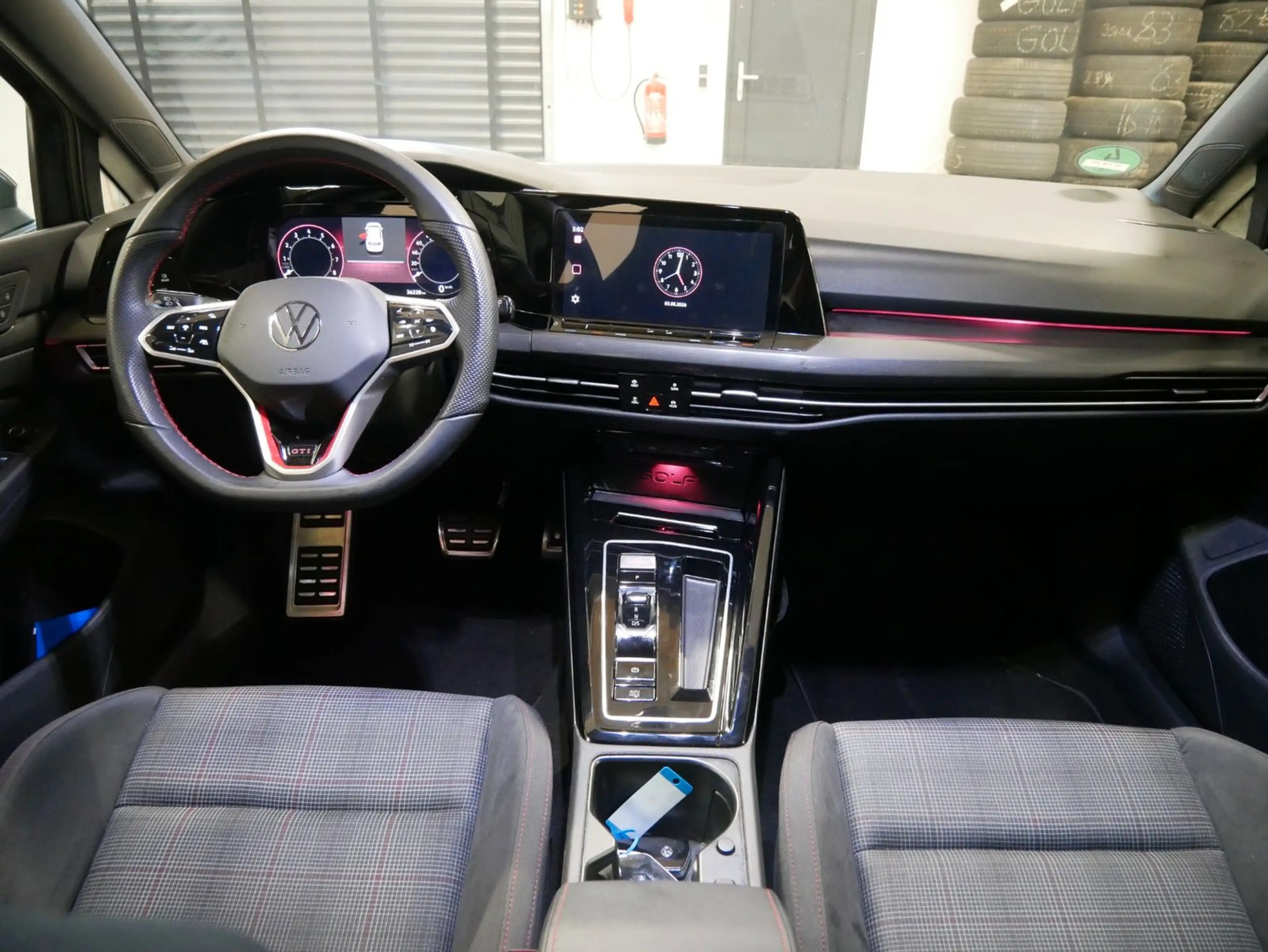Volkswagen Golf VIII Lim. GTI ACC R-KAM TOTW NAVI CARPLAY — photo 14
