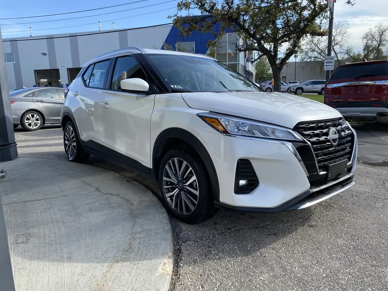 Nissan Kicks снимка Nissan Kicks