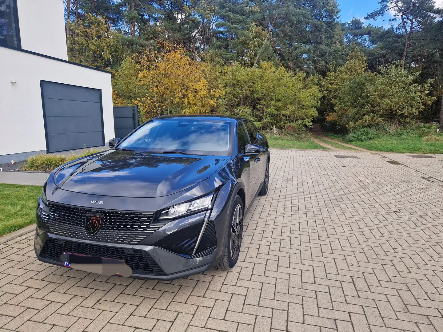 Peugeot 408 408 Plug-In Hybrid 180 e-EAT8 Allure Pack - 1