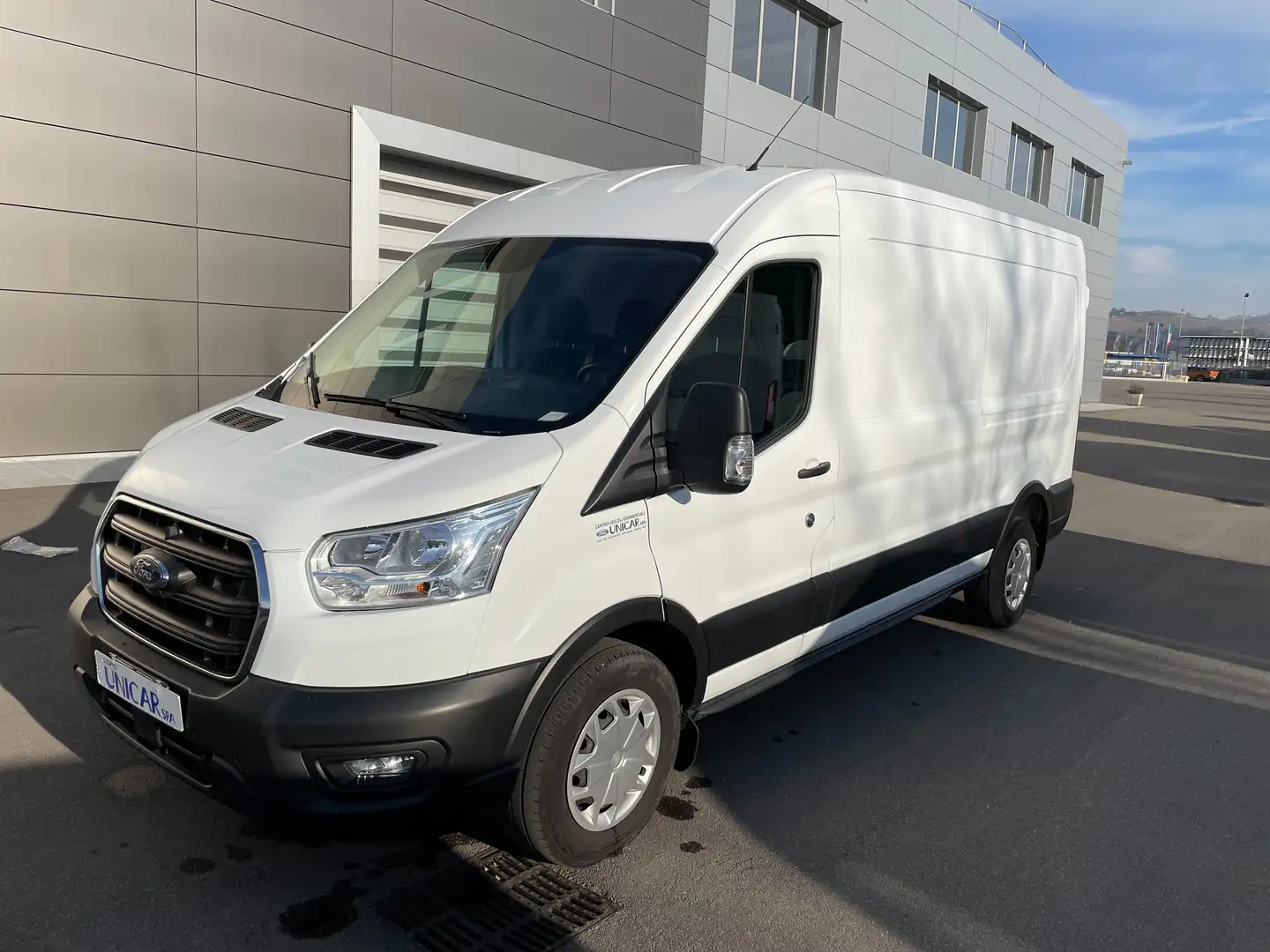 Ford Transit 350 L3H2 VAN 2.0 TDCI 130CV TREND Bianco - 2