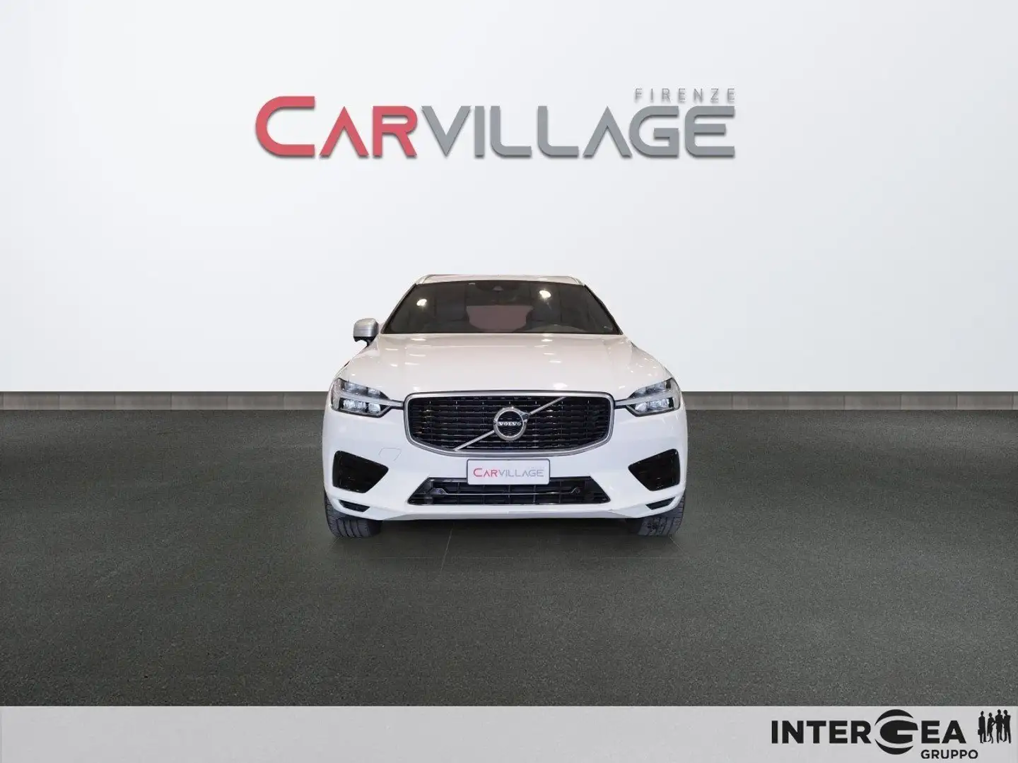 Volvo XC60 2.0 D4 R-Design Bianco - 2