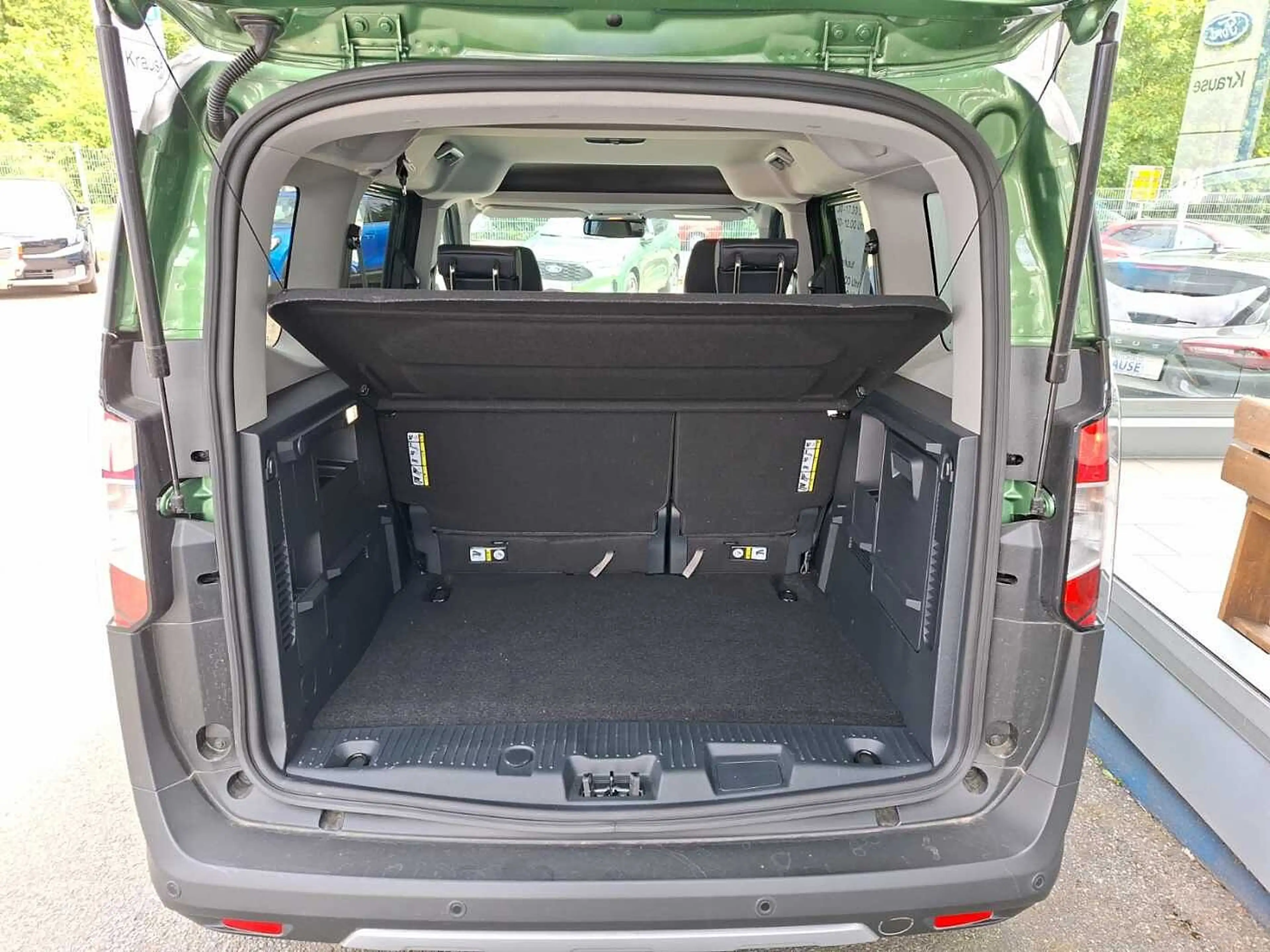 Ford Tourneo Courier Active Navi — photo 8