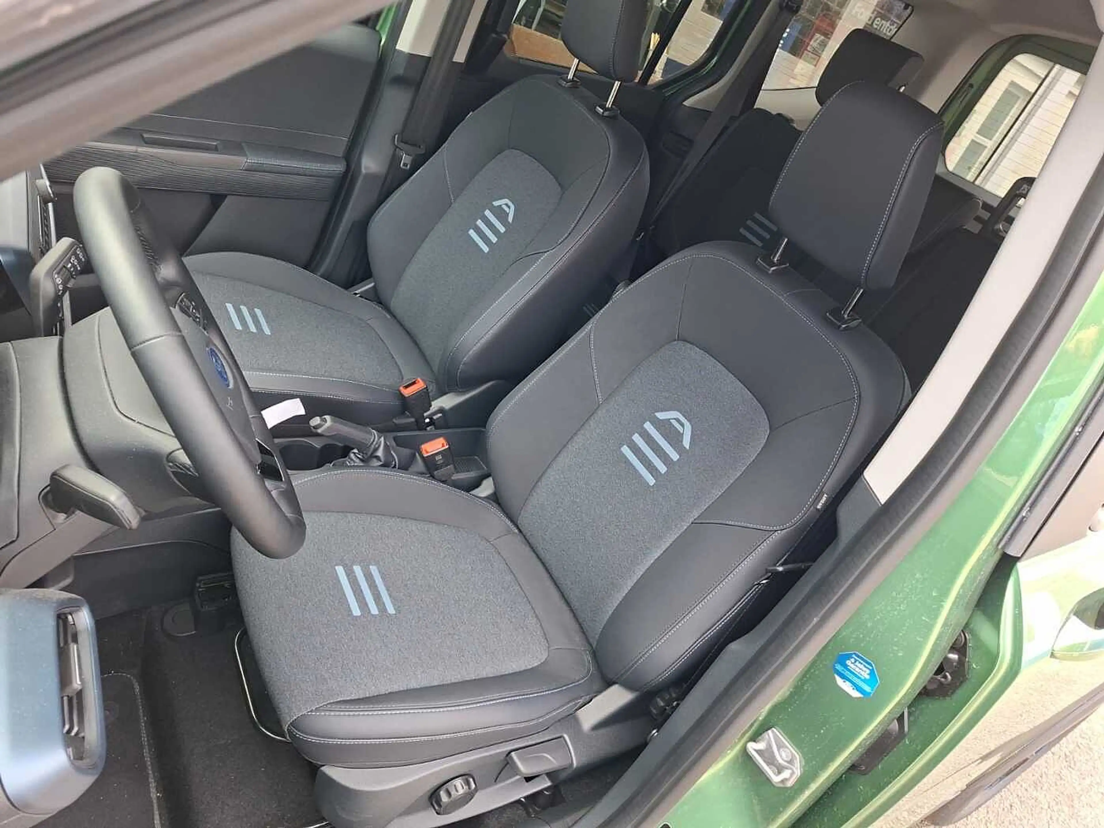 Ford Tourneo Courier Active Navi — photo 6