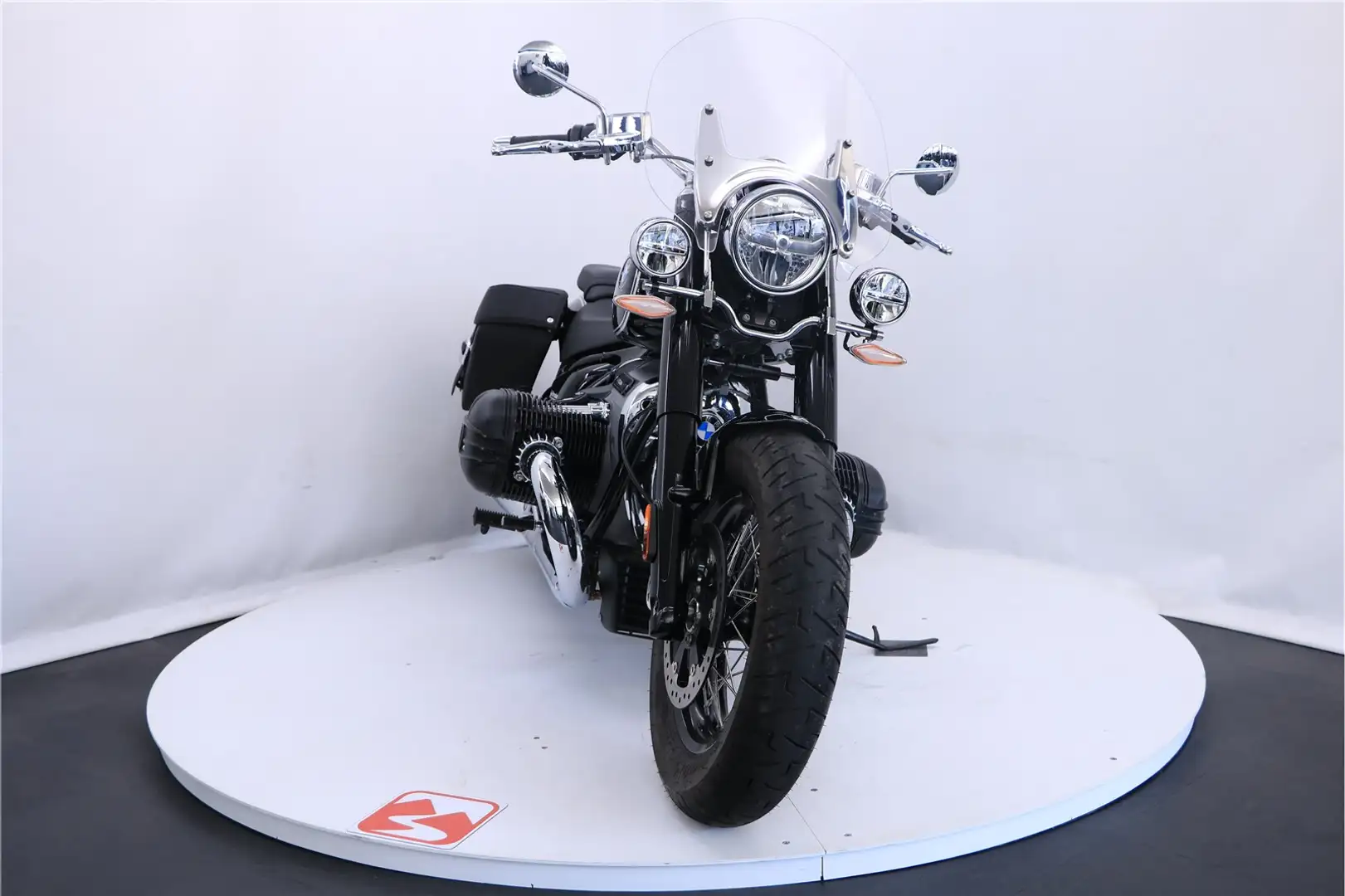 BMW R 18 Classic - 2