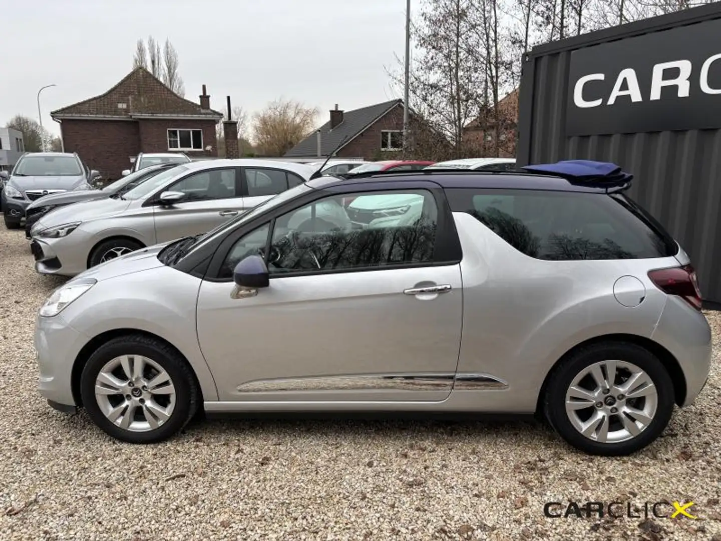 Citroen DS3 ***CABRIO***So Chic*Navi*Bluetooth* Gris - 2