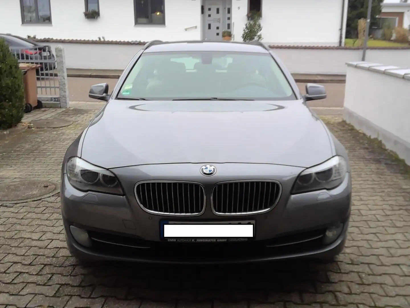 BMW 520 5er Touring Diesel 520d Touring Sport-Aut. Gris - 1