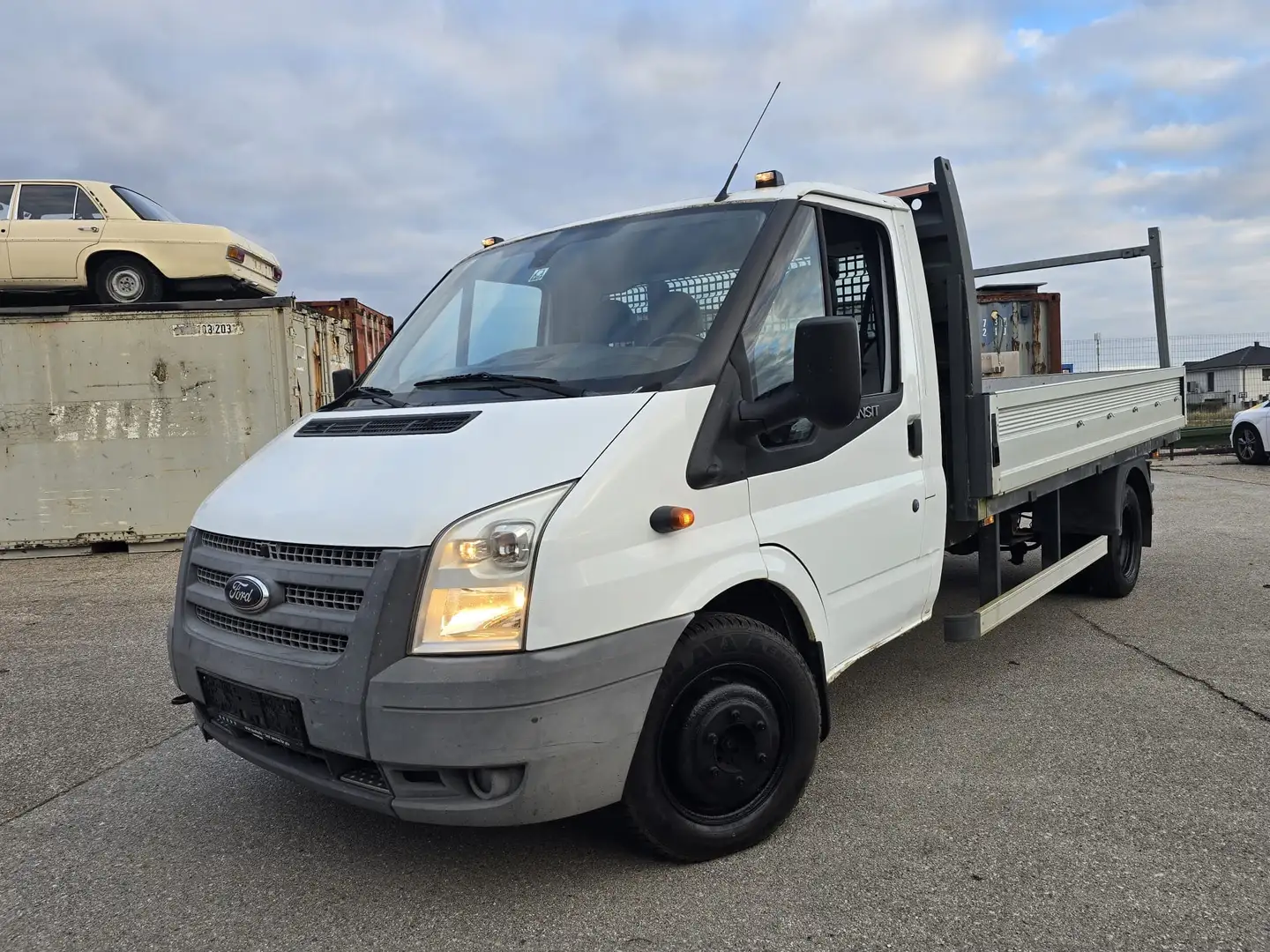 Ford Transit Pritsche Zwillingsberft Weiß - 1