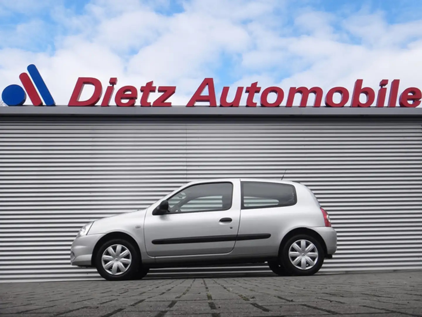 Renault Clio Campus Authentique 1.2  Eco2 Gerne Finanzierung+++ Argent - 1