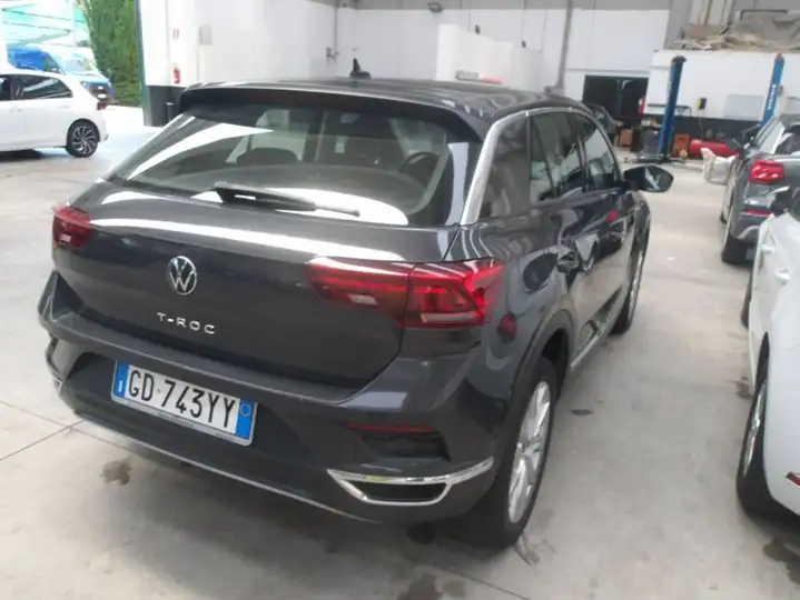 Volkswagen T-Roc 2.0 tdi 150cv dsg — foto 4