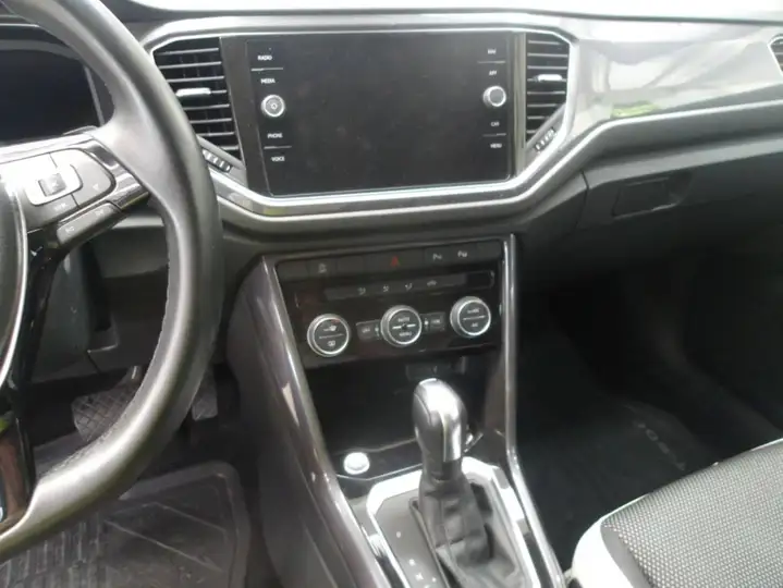 Volkswagen T-Roc 2.0 tdi 150cv dsg — foto 6