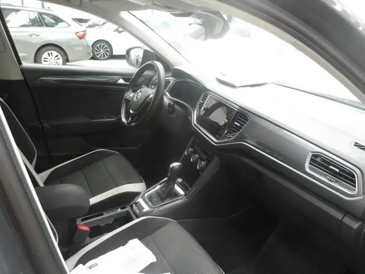 Volkswagen T-Roc 2.0 tdi 150cv dsg — foto 11