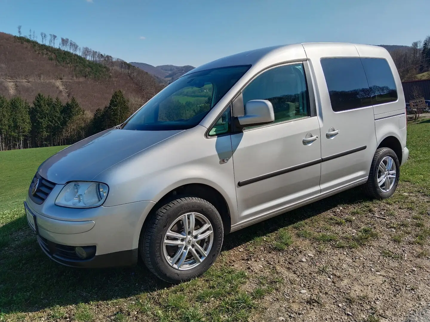 Volkswagen Caddy Life Style 1,9 TDI D-PF DSG - 1