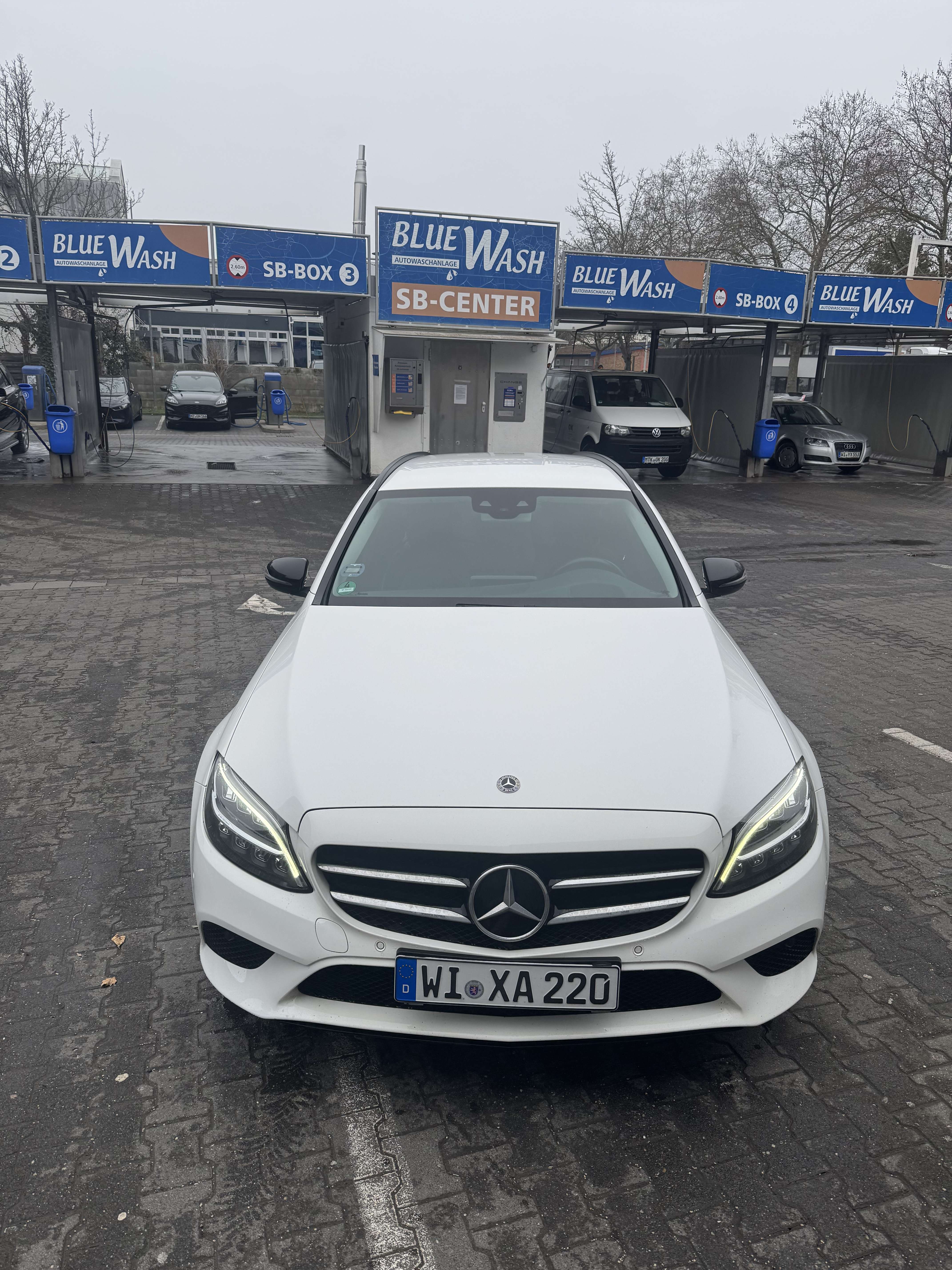 Second hand Mercedes Benz C-Class 