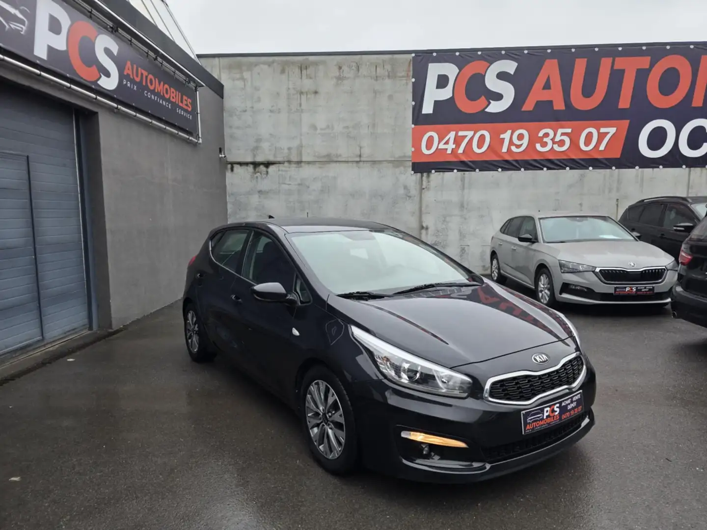 Kia Ceed / cee'd 1.4i Navi Edition ISG*GPS*CAMERA*BLUETOOTH*CARNET Noir - 2