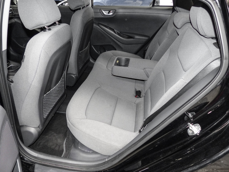 Hyundai IONIQ Hybrid  ACC Apple CarPlay Android Auto Mehrzonenkl — photo 14