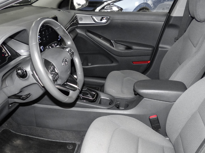 Hyundai IONIQ Hybrid  ACC Apple CarPlay Android Auto Mehrzonenkl — photo 12
