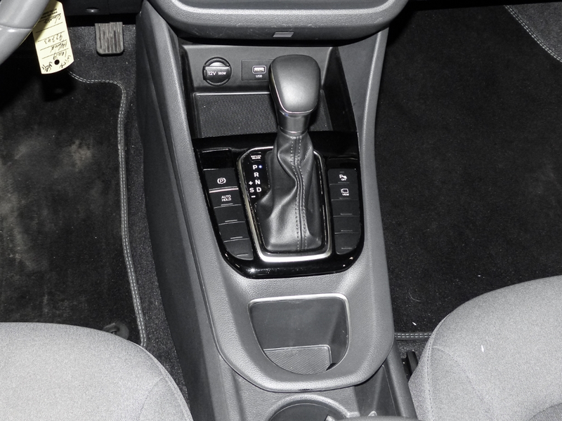 Hyundai IONIQ Hybrid  ACC Apple CarPlay Android Auto Mehrzonenkl — photo 10