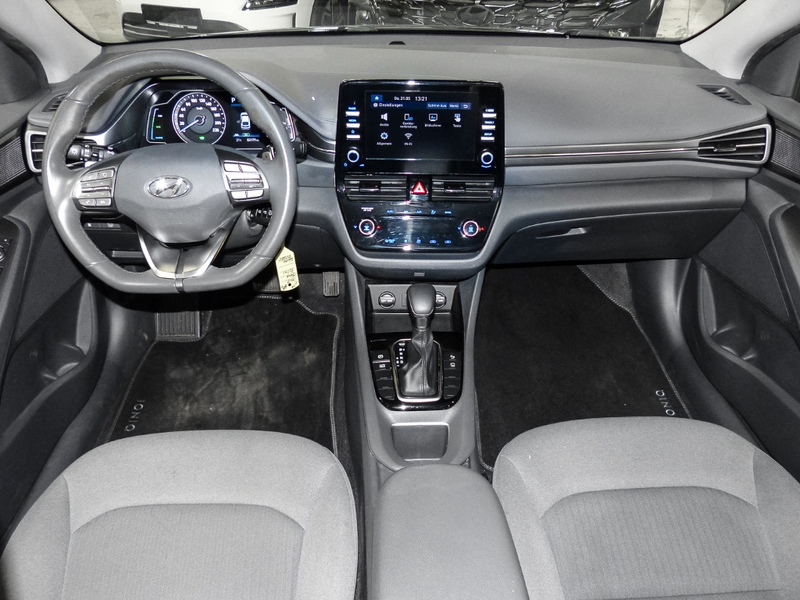 Hyundai IONIQ Hybrid  ACC Apple CarPlay Android Auto Mehrzonenkl — photo 6