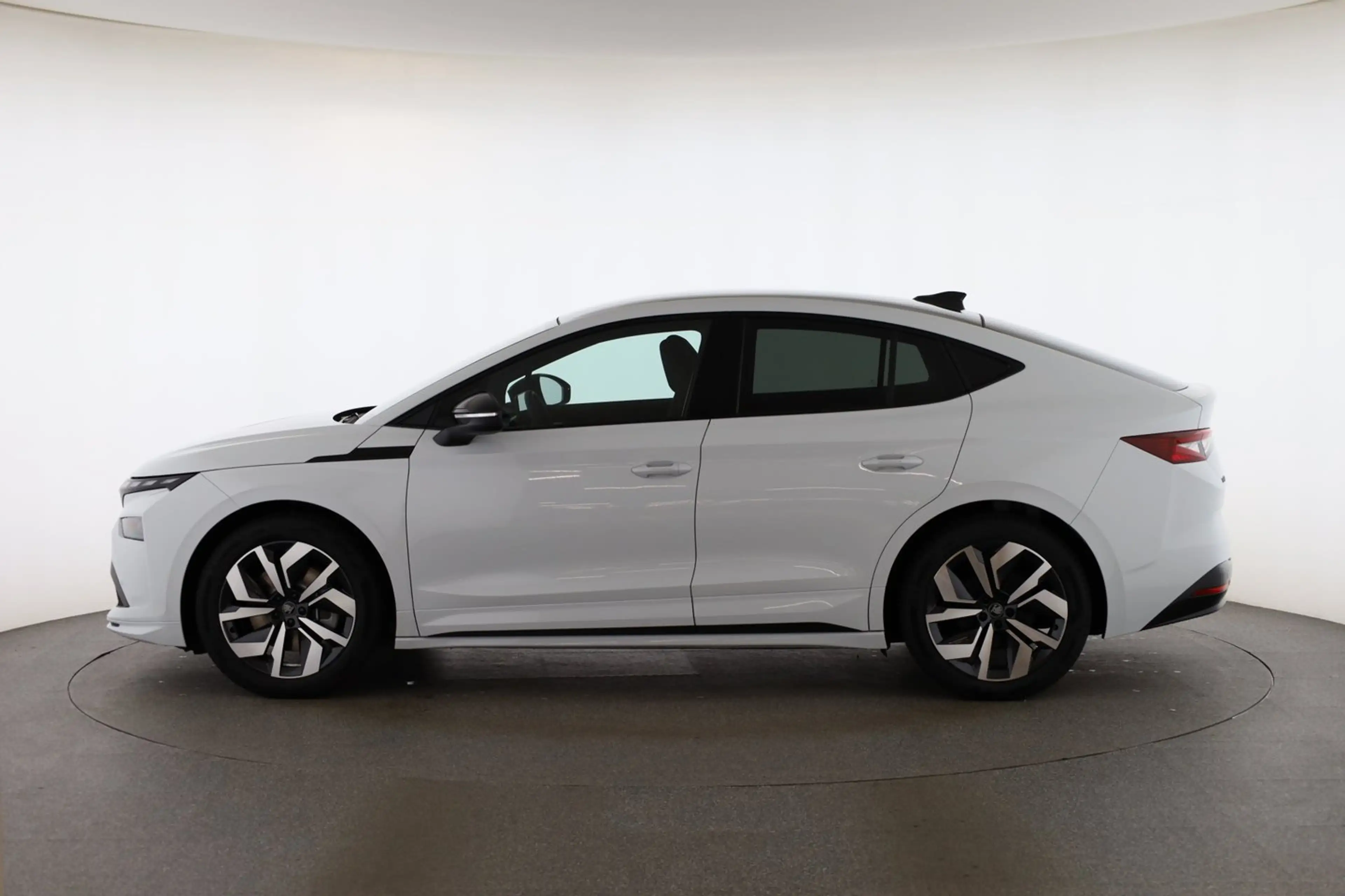 Skoda Enyaq Coupé Sportline 85x — photo 5