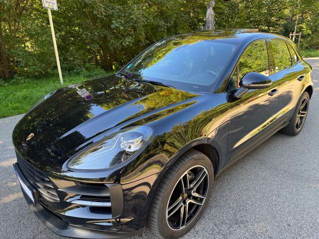 Imagine Porsche Macan Macan S PDK