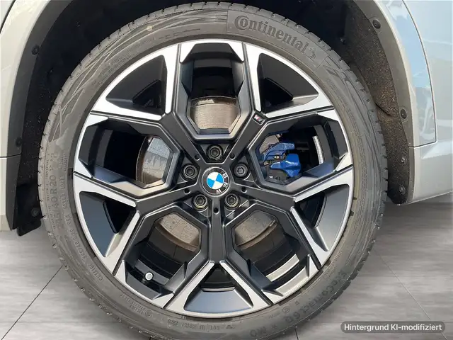 BMW X1 view 6