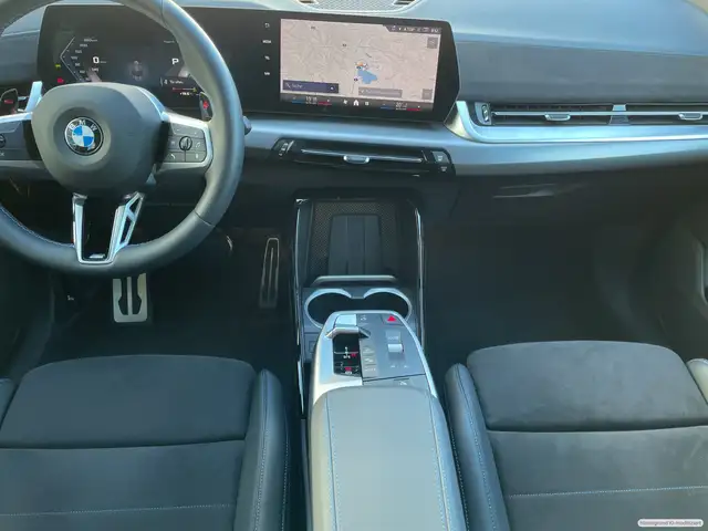 BMW X1 view 7
