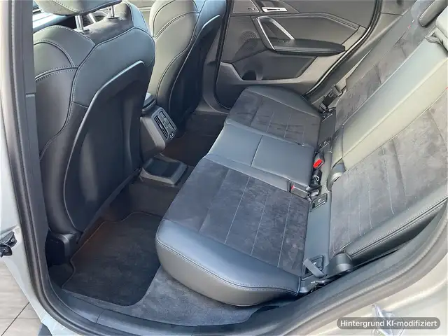 BMW X1 view 11