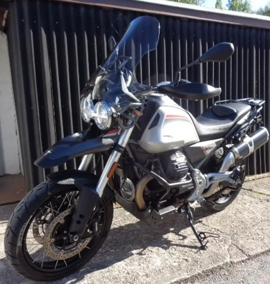 Moto Guzzi V 85 TT
