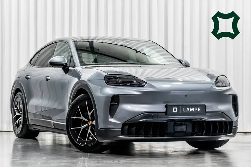 PORSCHE Cayenne Coupe