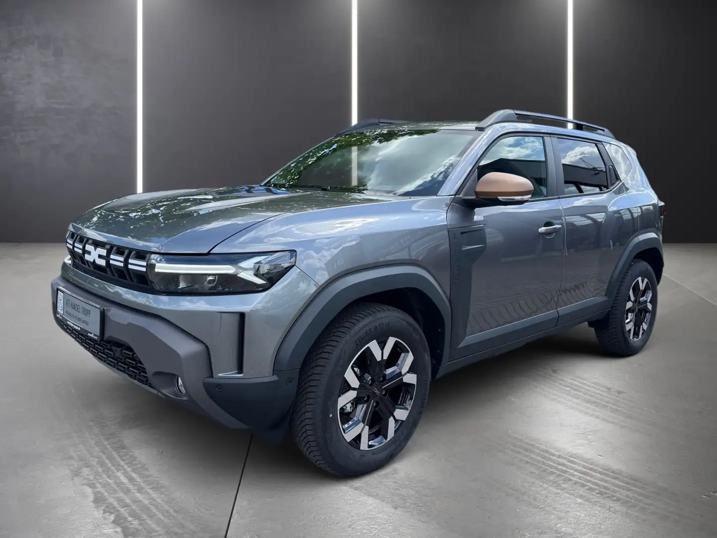 Dacia Duster III TCe 130 Extreme 4x4 Navi RFK SHZ PDC Gris - 1