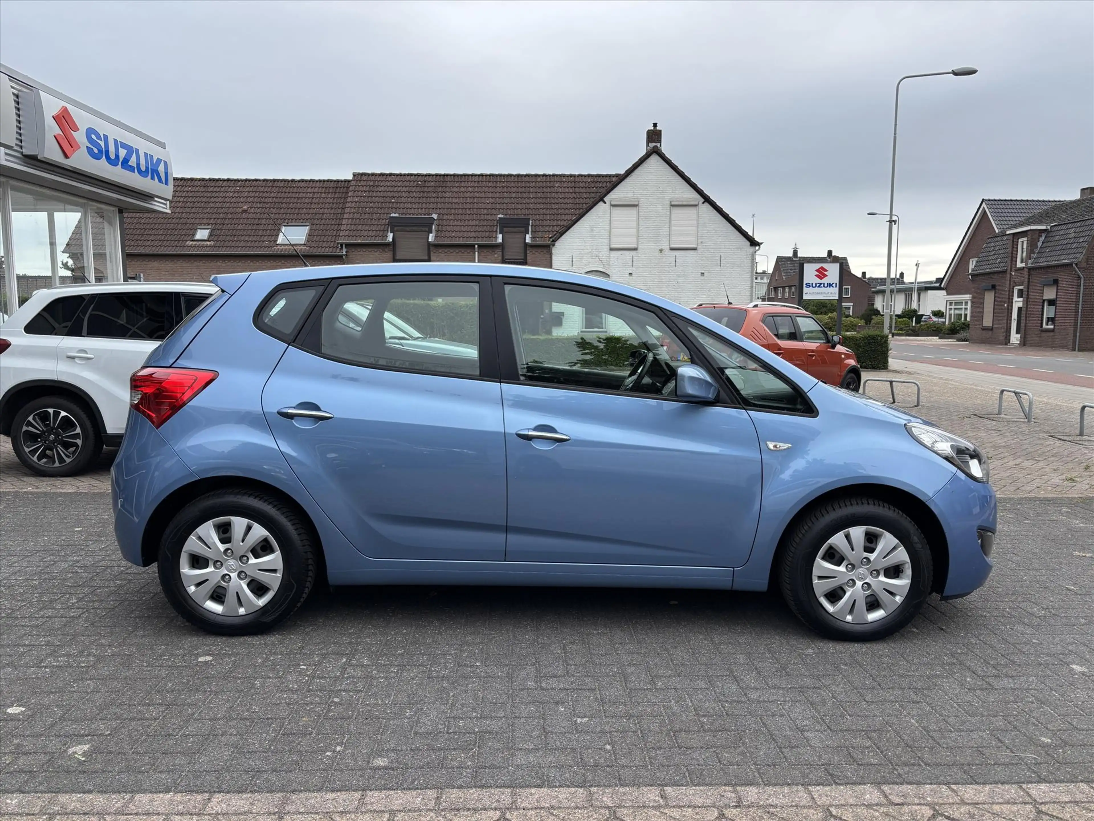 Hyundai iX20 1.4i blue 90pk i-Drive — photo 7