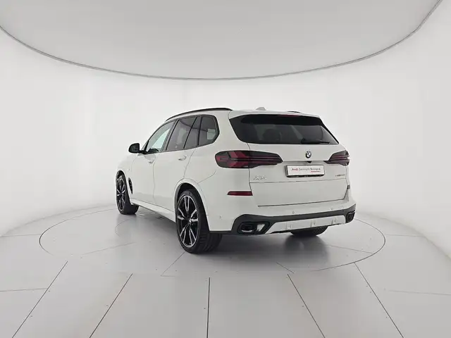 BMW X5 X5 view 3