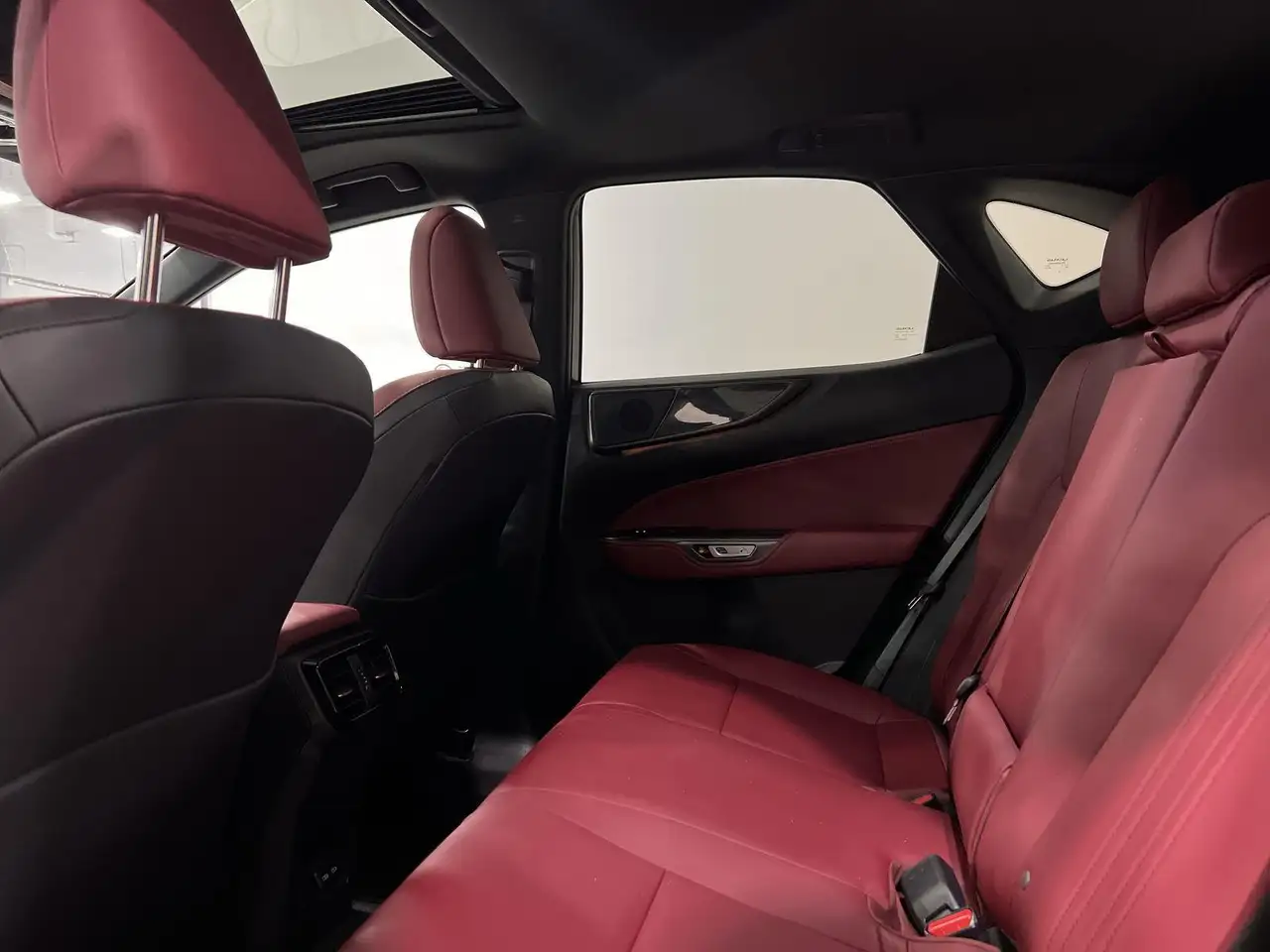 Lexus NX fotografie Lexus NX