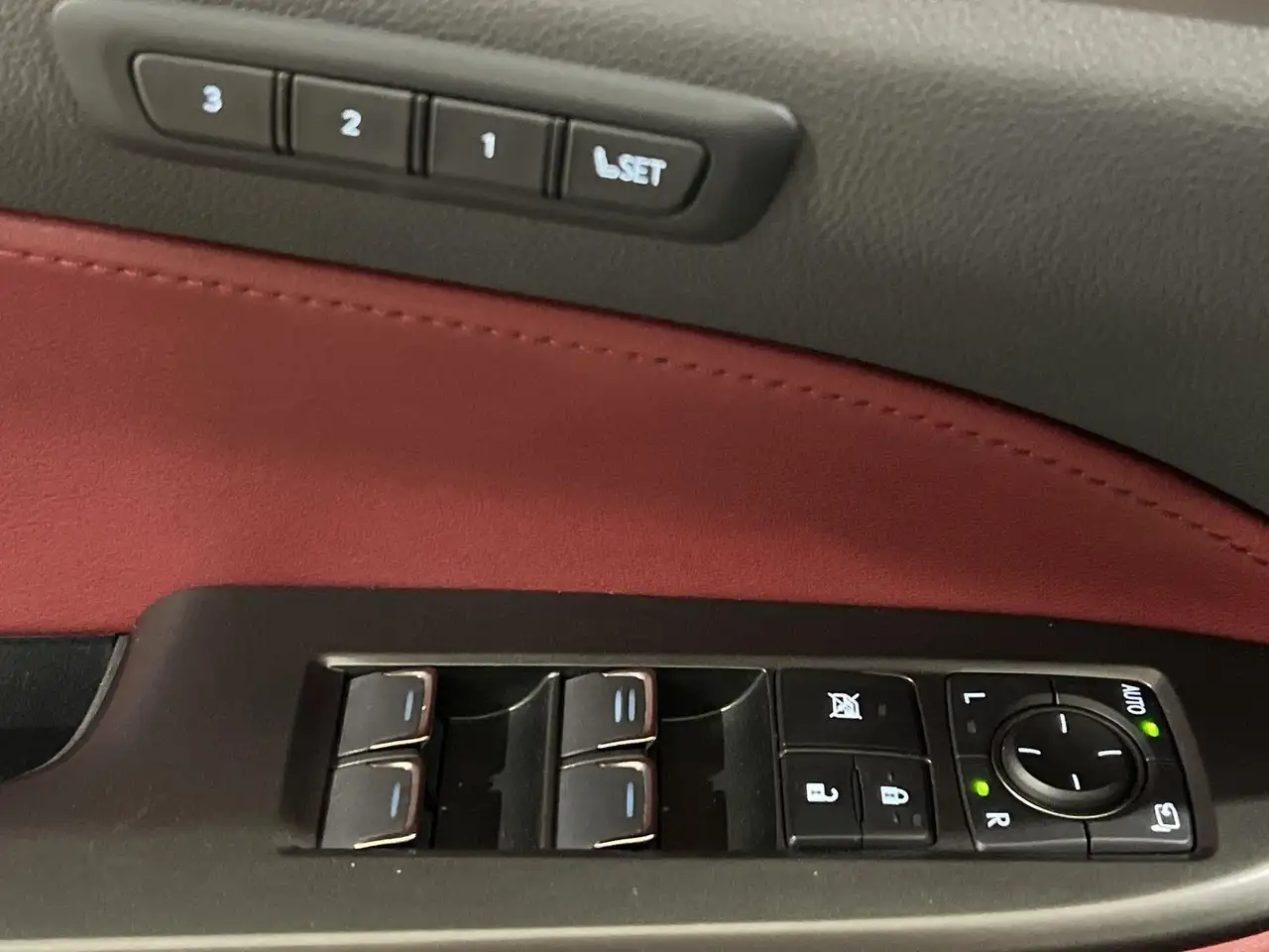 Lexus NX fotografie Lexus NX