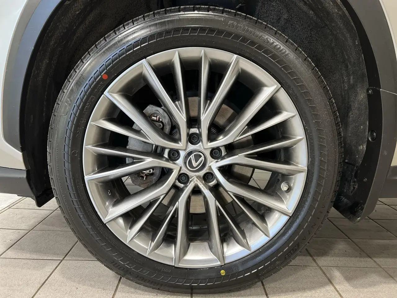 Lexus NX fotografie Lexus NX