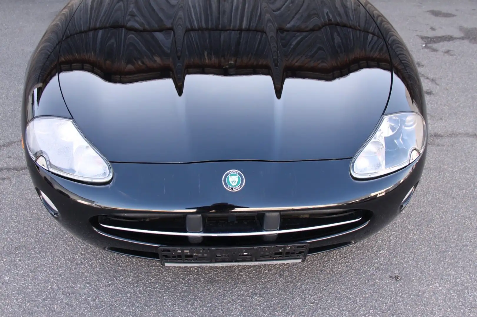 Jaguar XK8 Cabriolet 2 Jahre Garantie Schwarz - 2