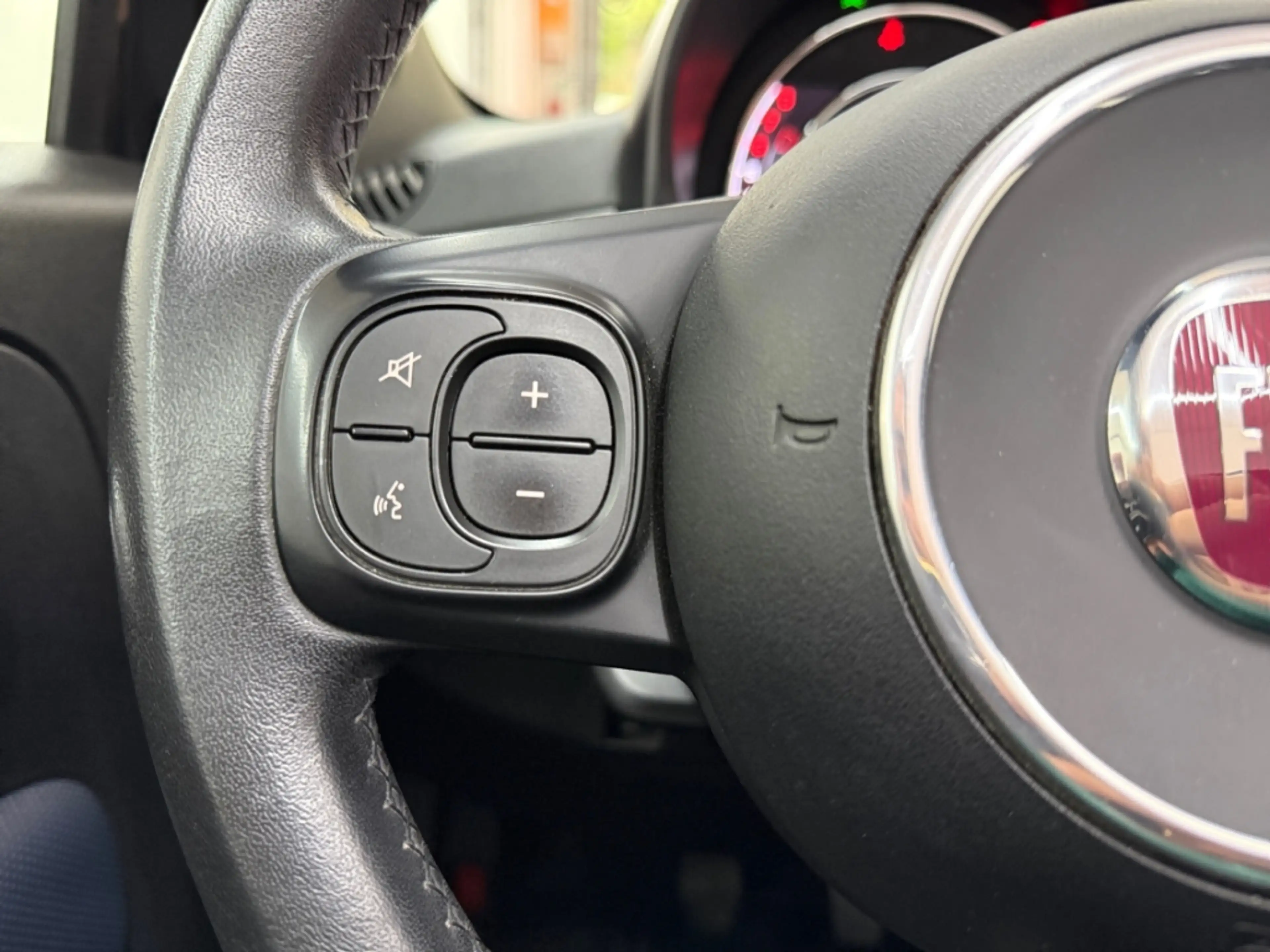 Fiat 500C Rockstar ALLWETTER NAV TEMPOMAT APPLE/ANDROID ALU — photo 15