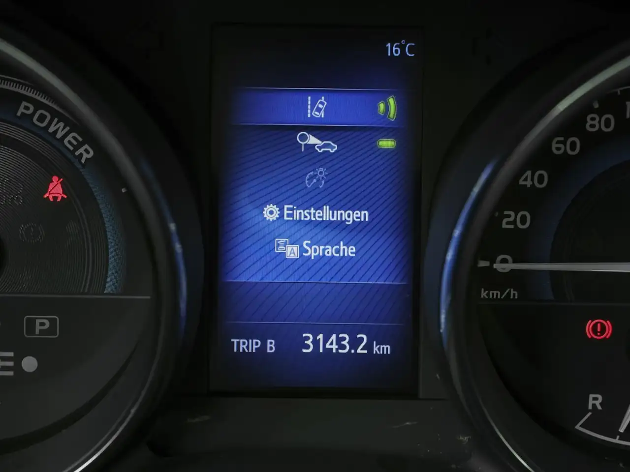 Toyota Auris Auris Touring Sports — photo 13 sur 15