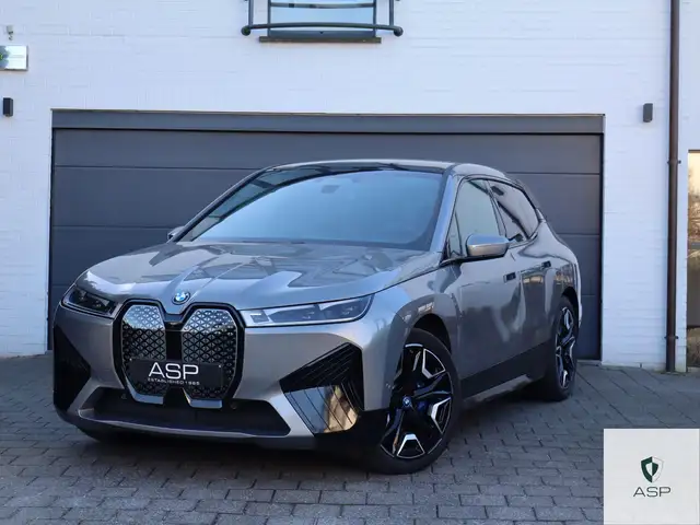 BMW iX xDrive40 | Sportpakket | Harman Kardon | 2022