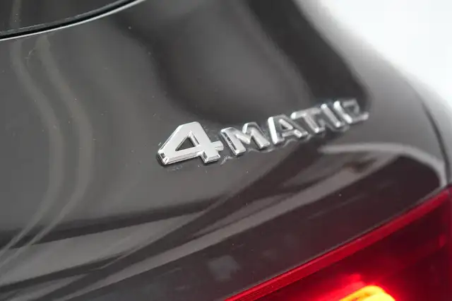Mercedes-Benz GLC view 7