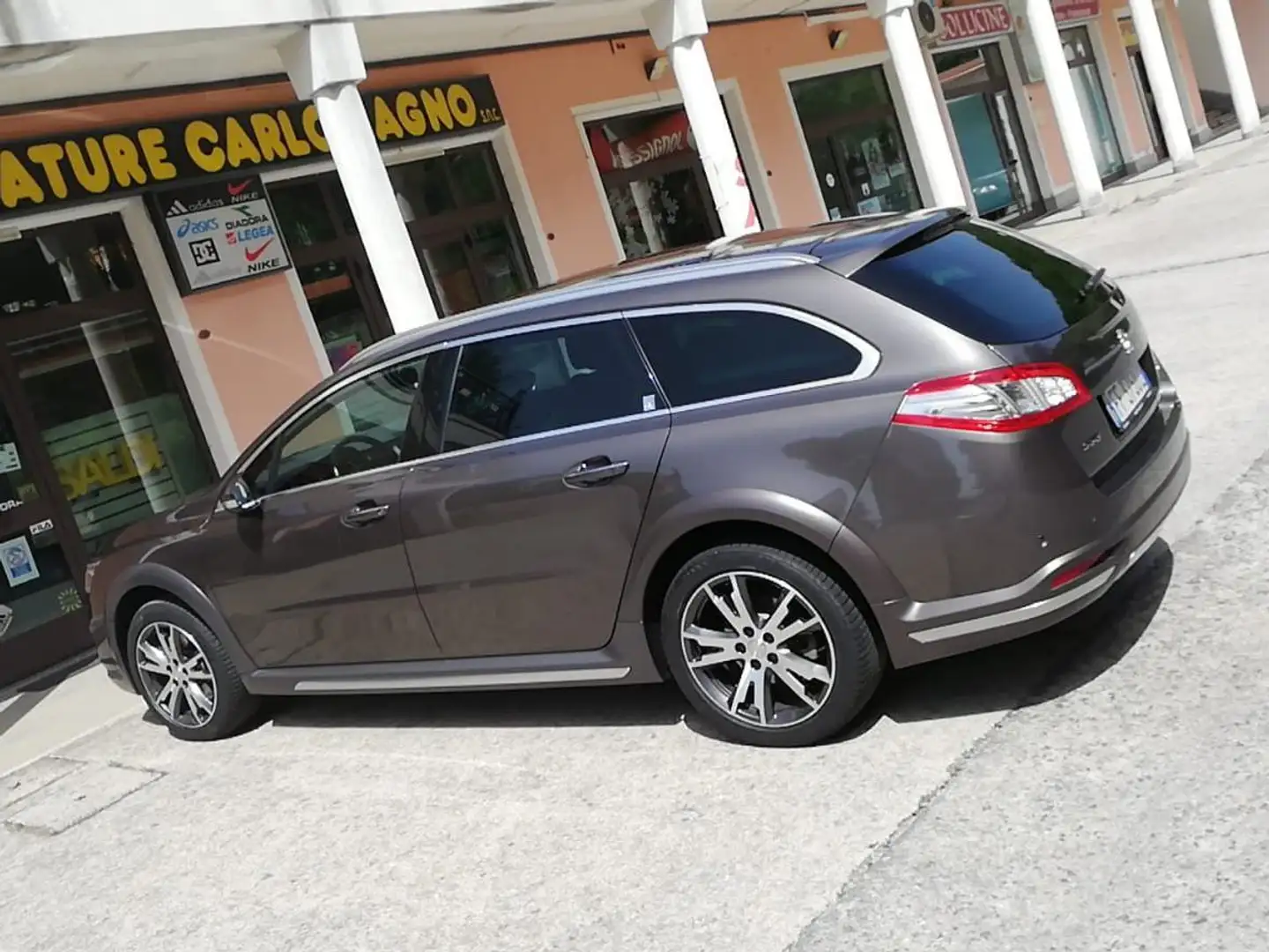Peugeot 508 508+SW+SW+2.0+hdi+16v+RXH+etg6+E6 Marrone - 2