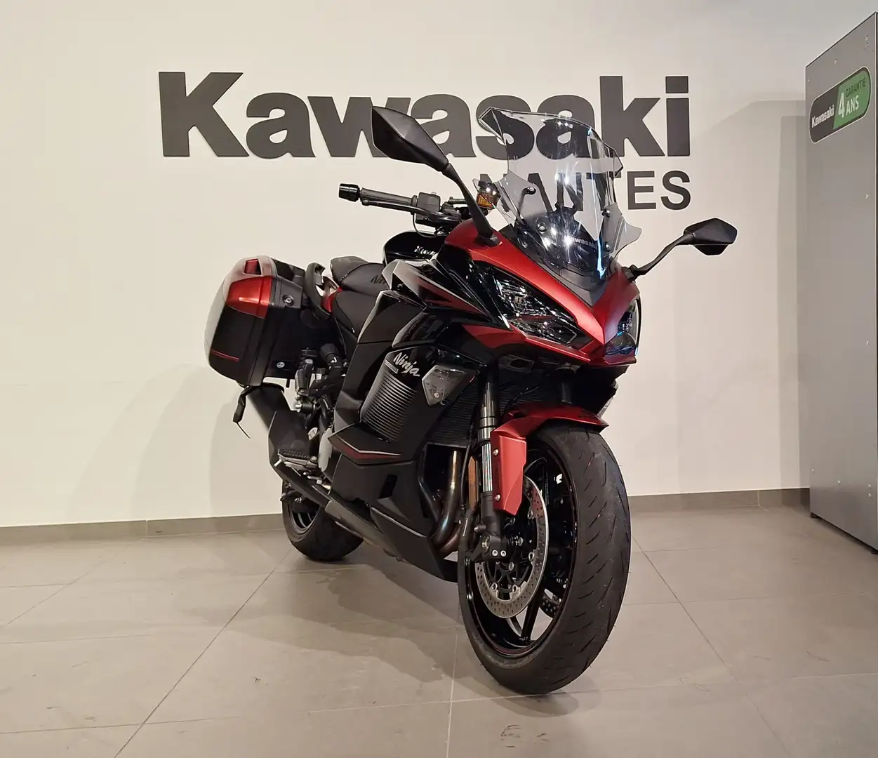Kawasaki Ninja 1000SX Roşu - 1