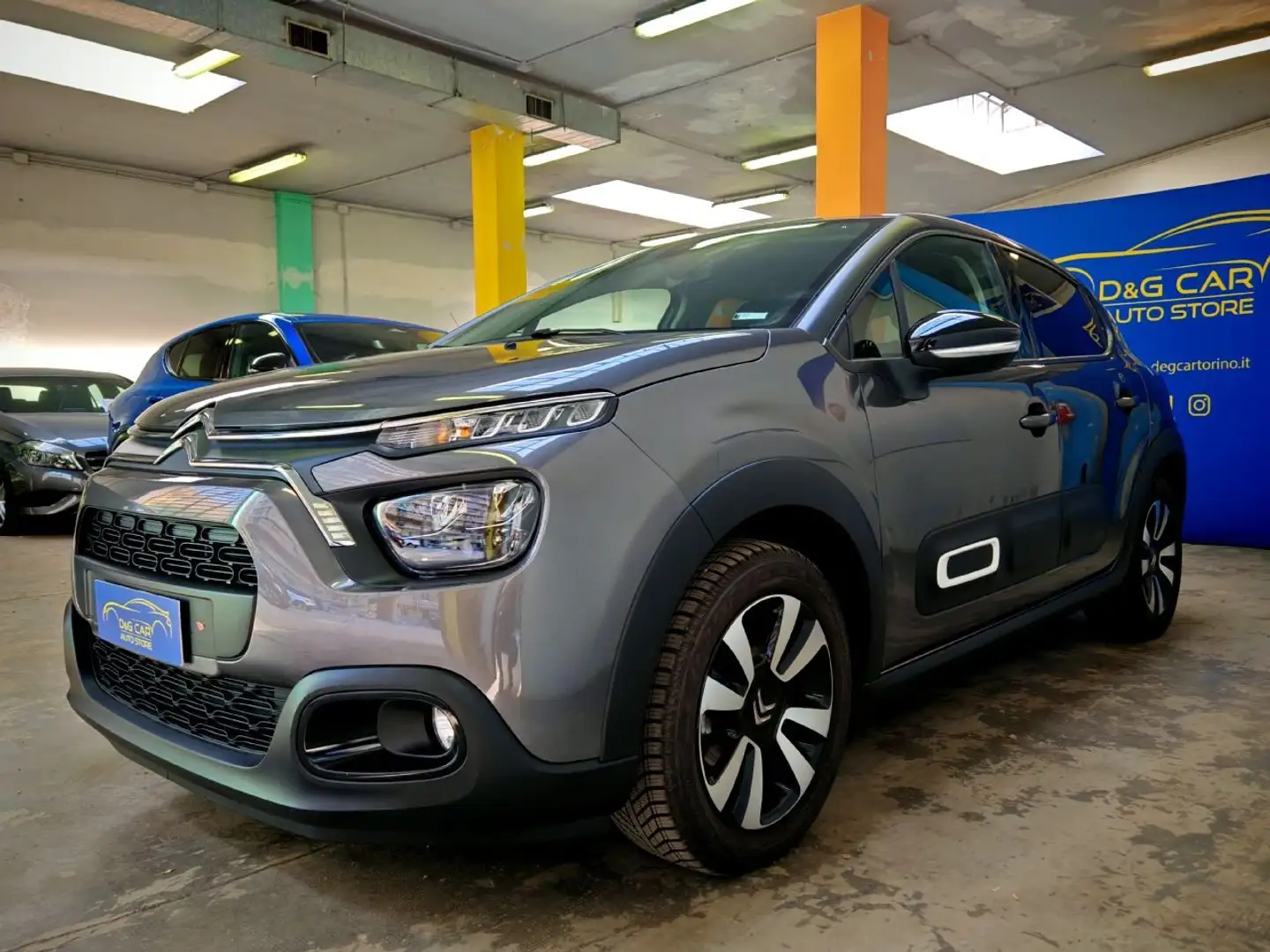 Citroen C3 C3 1.2 Shine Full Optional 2024 Gris - 2