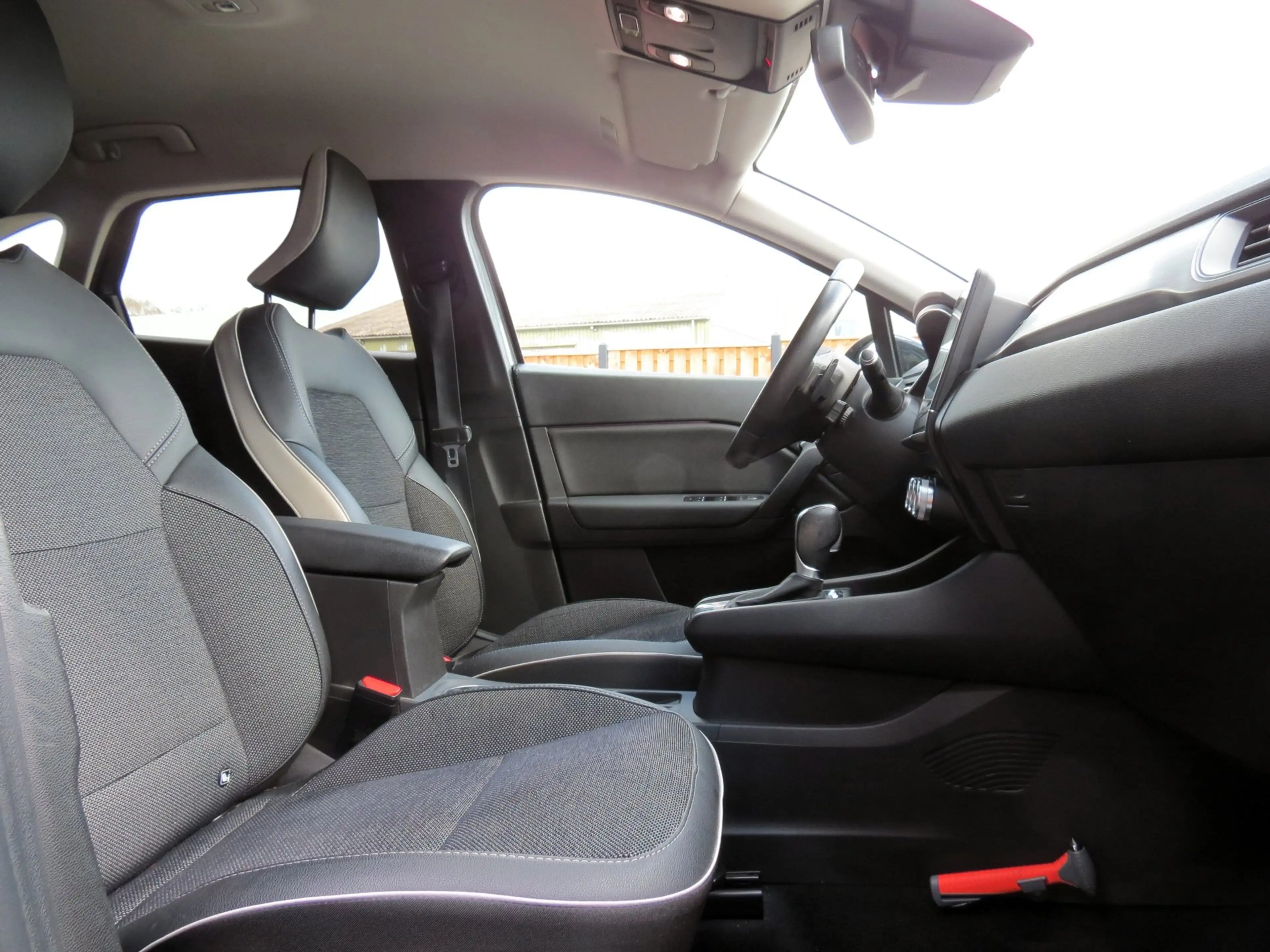 Renault Captur 1.3 TCe 130 Intens Two-Tone AUTOMAAT | 1e EIGENAAR — photo 4